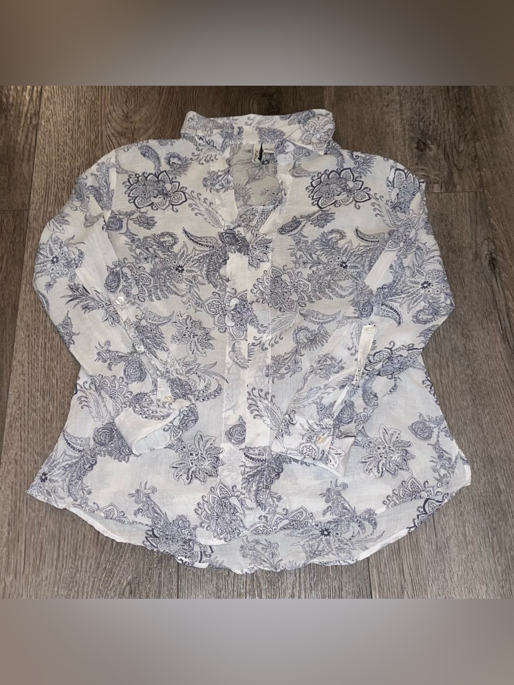 Love Potion Cotton Bohemian Roll Tab Sleeve Button Front Blouse Size Small